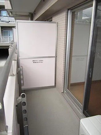 ロイヤルコーポ産興 ベランダ