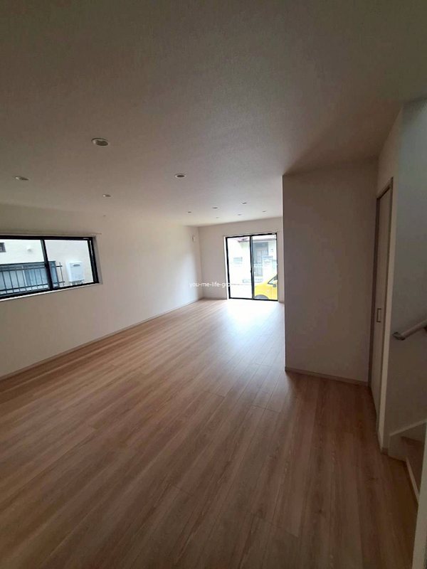 南足柄市塚原　貸家 リビング