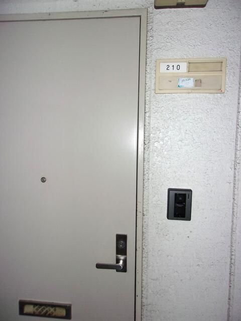 タプラ下荻野 玄関