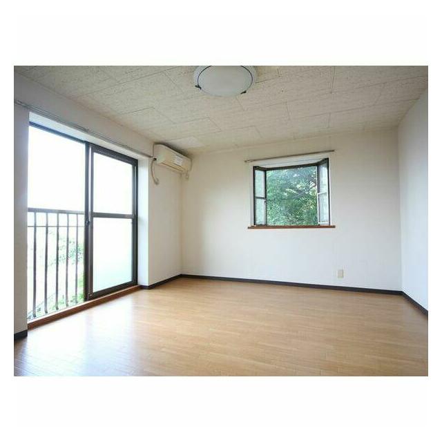 キャッスルプラザ リビング