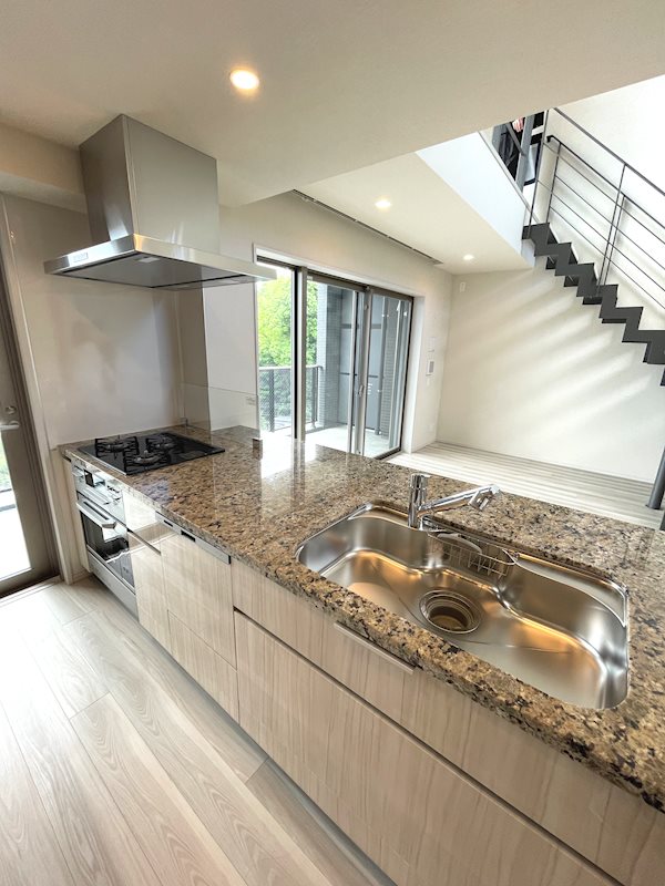 ヴェレーナ横浜戸塚グランラルジュ その他9