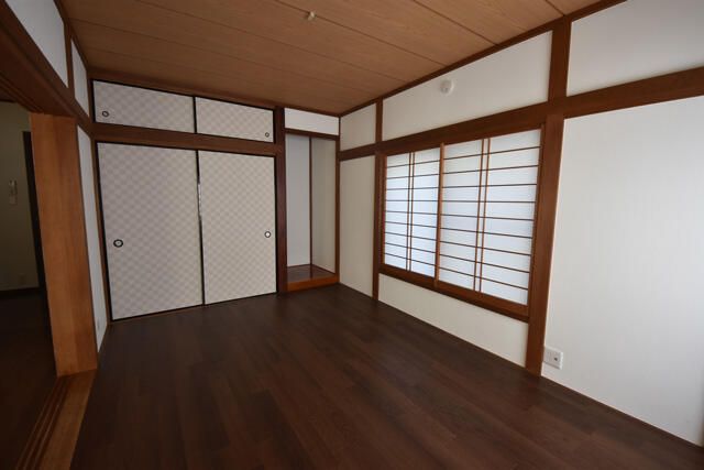 鵠沼海岸３丁目貸家 ベッドルーム