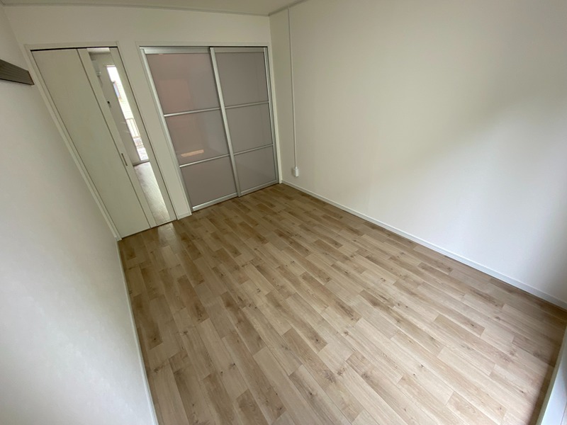 富岡ハイツ ベッドルーム