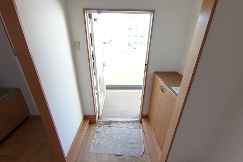 築山コーポ 玄関