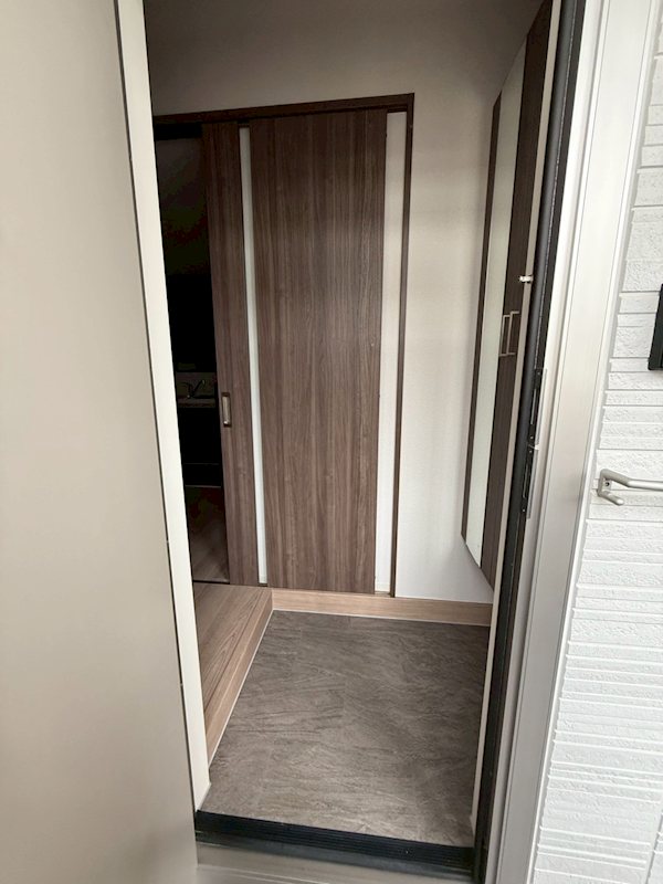 ゼラニウム湘南台 玄関