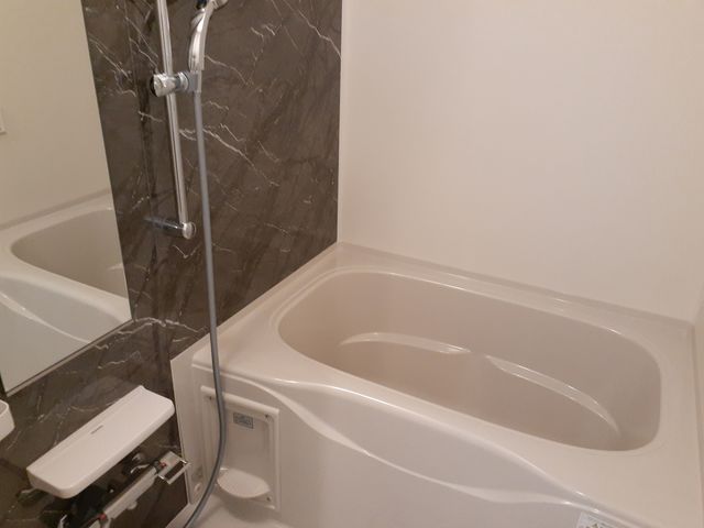 パルテール・キャトル 風呂画像