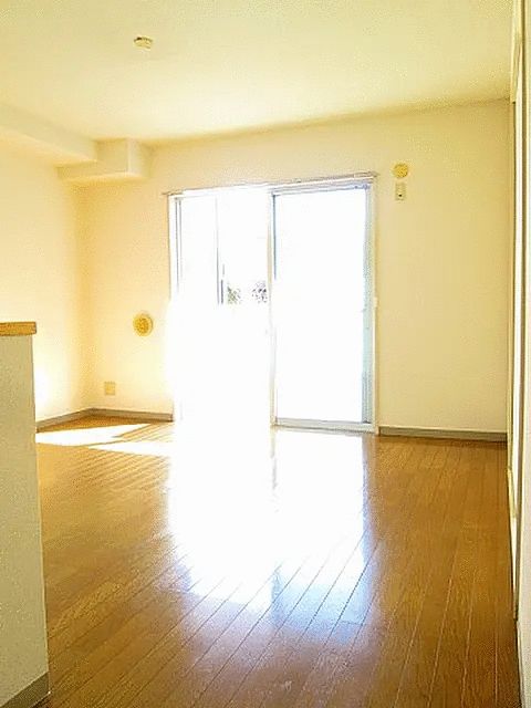 フローレンスユー リビング