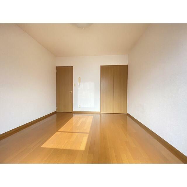 プレジールＨＯＬＡ リビング