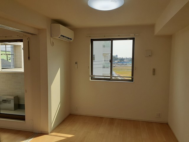 ラ　ヒル　ノーヴァ その他1