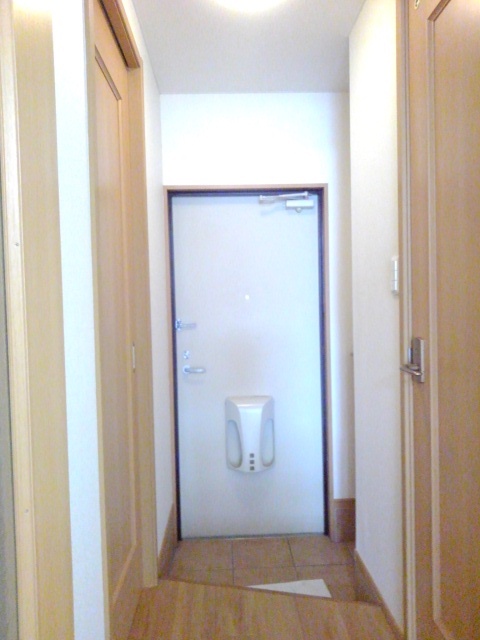 レジデンスＳ．Ｕ 玄関