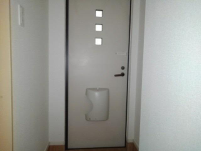 セレノブリーゼＣ 玄関