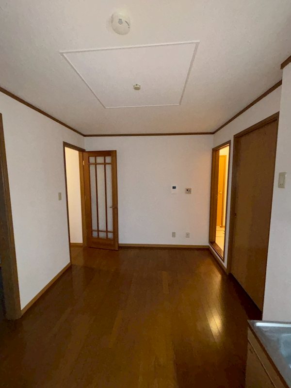 フォレストツルマキ リビング