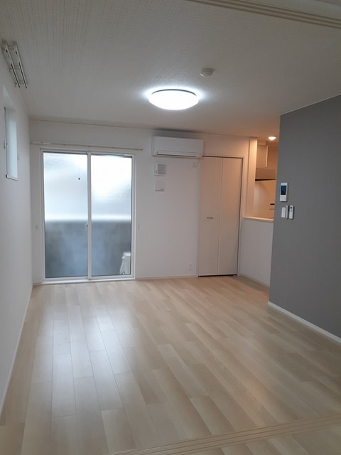 マロン　グロリア リビング