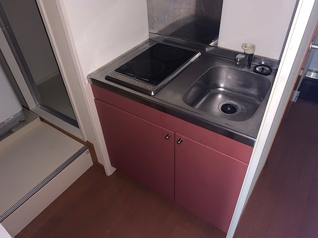 レオパレスアルファヒルズ キッチン