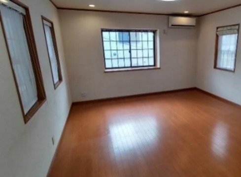 鎌倉市植木戸建 リビング