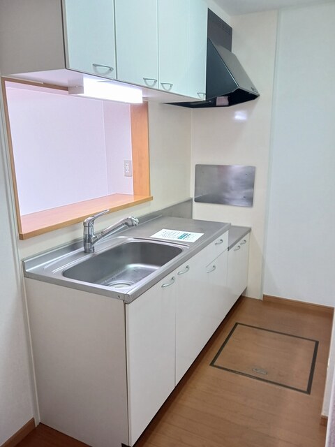 サニーヒルズⅡ キッチン