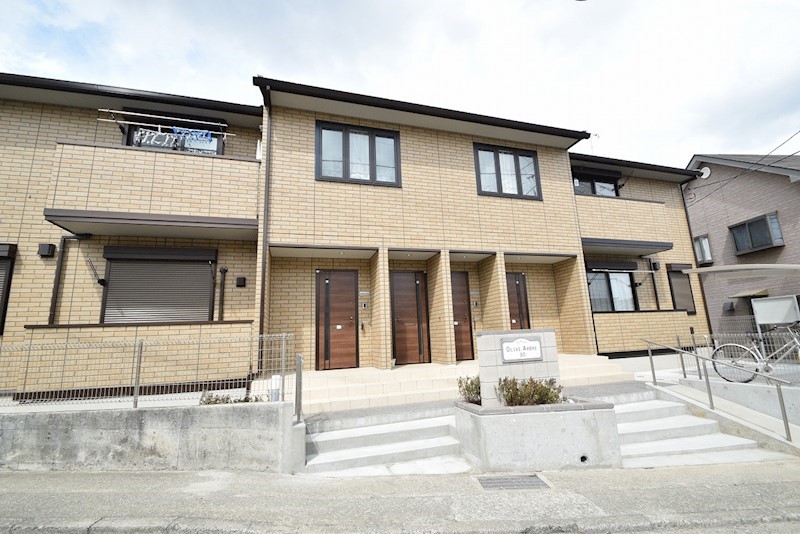 OLIVE ARBRE 30 101号室 外観