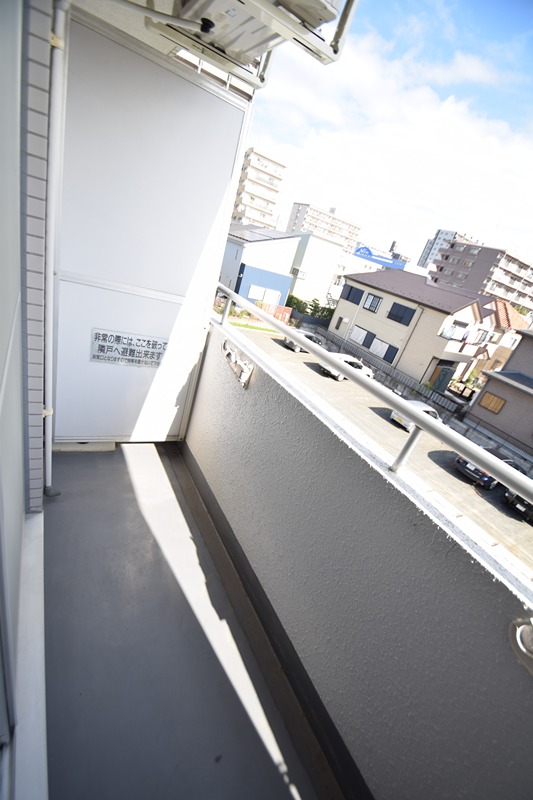 リュミエ本厚木 ベランダ