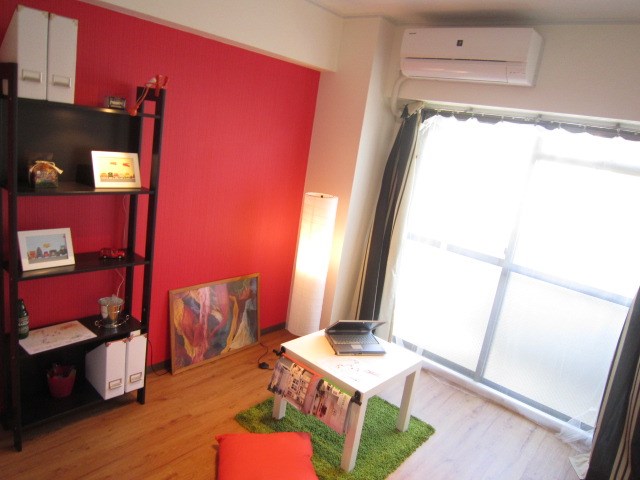 ゼルコバハウス鶴巻南 リビング