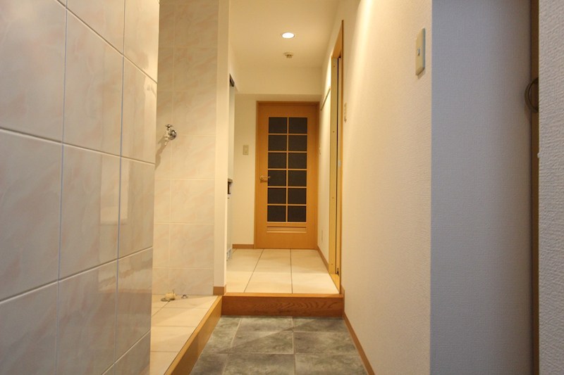 ブルードゥシエル 玄関