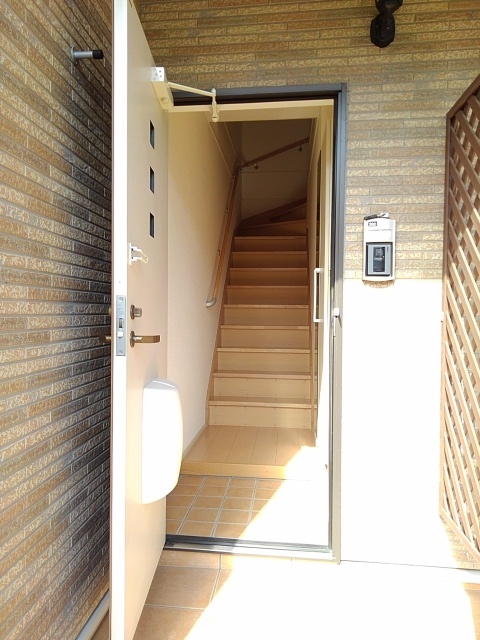 ボヌール・フォレスト 玄関