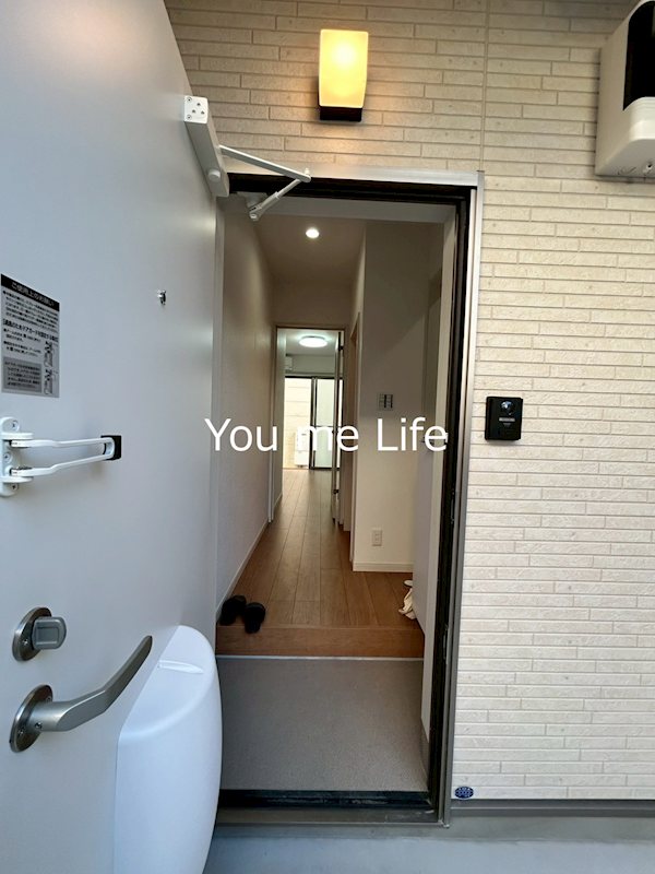 イーストヒルズ 玄関