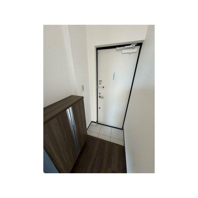 リベルタ秦野 玄関