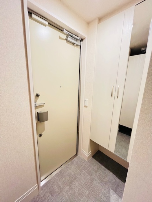 Ｃｒｅｓｔ西鎌倉 玄関