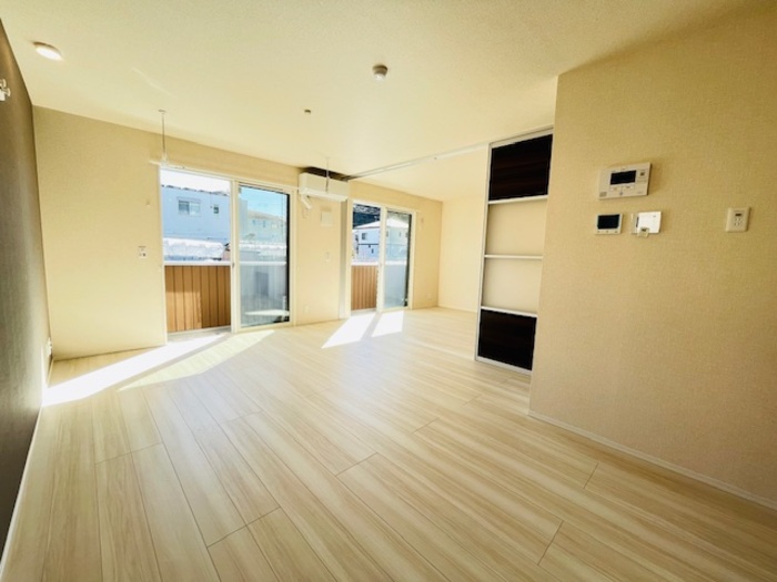 Ｃｒｅｓｔ西鎌倉 リビング