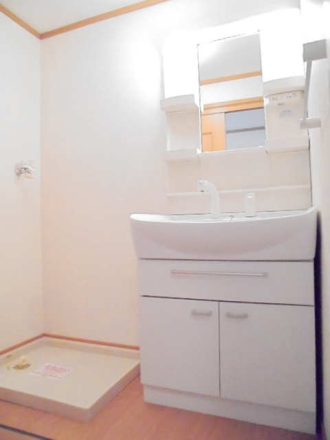 ジョイ・キープ・クニヤン その他3