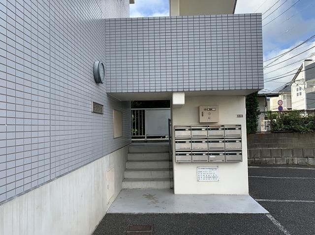 平成コーポ エントランス