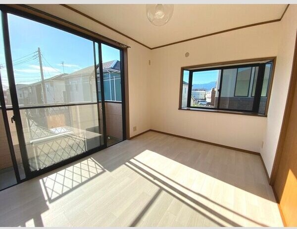 ファミリーテラス川久保Ⅰ リビング