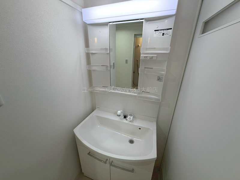 ロイヤルプラザ湘南 洗面所