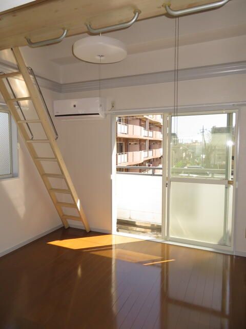 コーポ温水 ベッドルーム