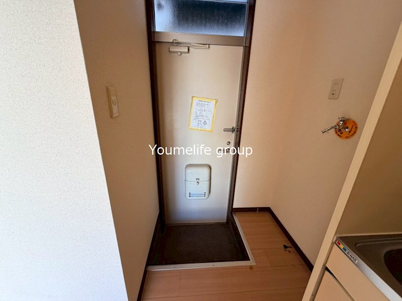 ベルメゾン三田 玄関