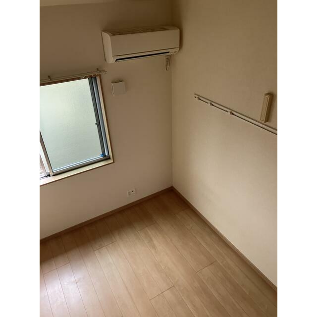 アルティスコート汲沢 リビング