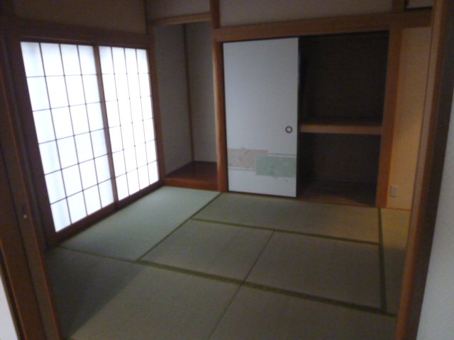 厚木市愛甲1丁目戸建 ベッドルーム