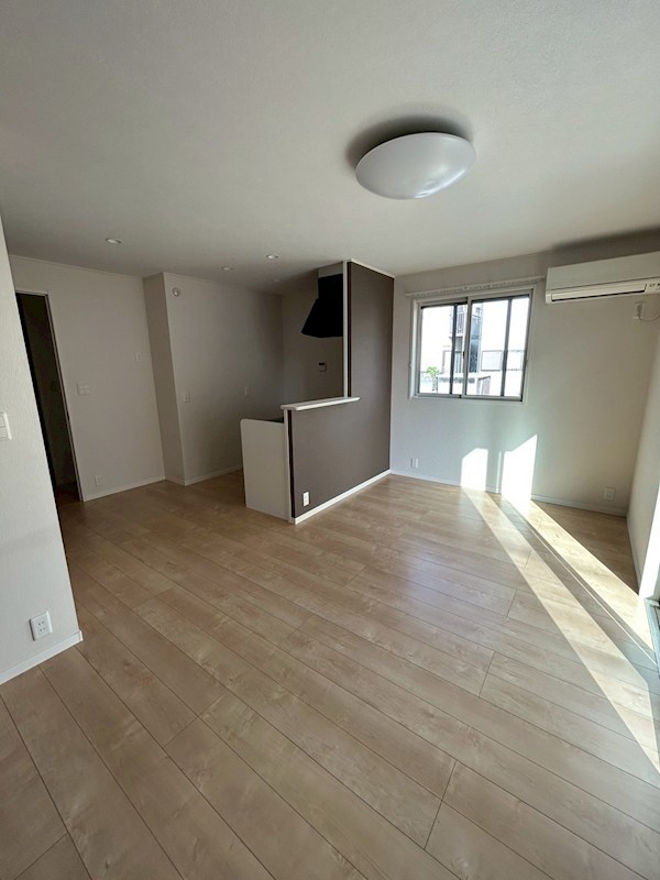 ソレイユガーデンハウスEAST  リビング