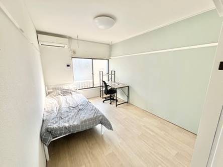 ニューオリエンタルハイツ リビング