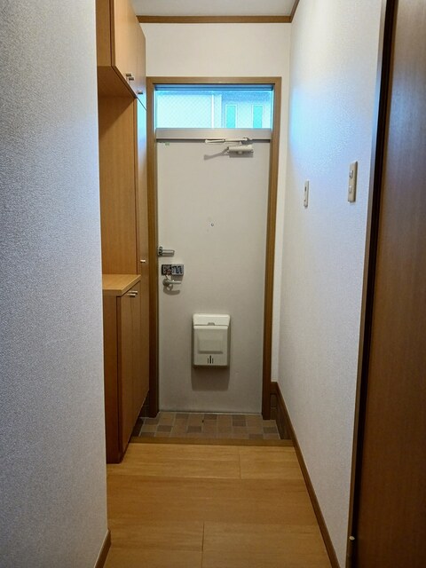 センチュリー早美Ｃ 玄関