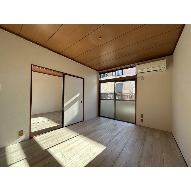 コーポ成瀬 リビング