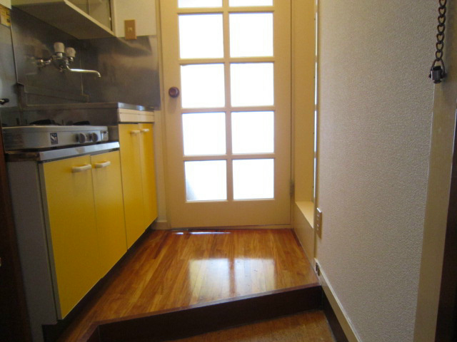 サンハイム成田 玄関