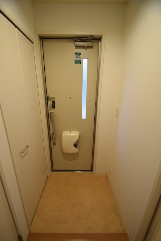 ベルコート旭Ⅱ  玄関