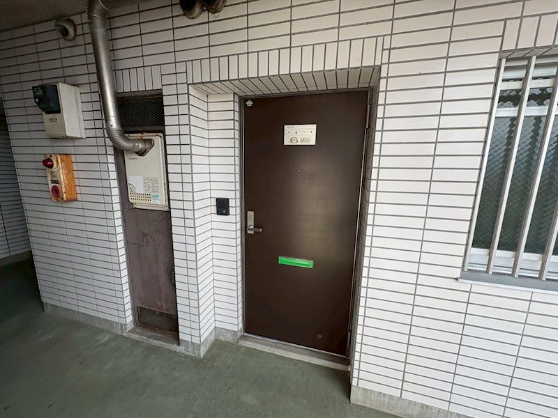 メゾンドール加藤 玄関