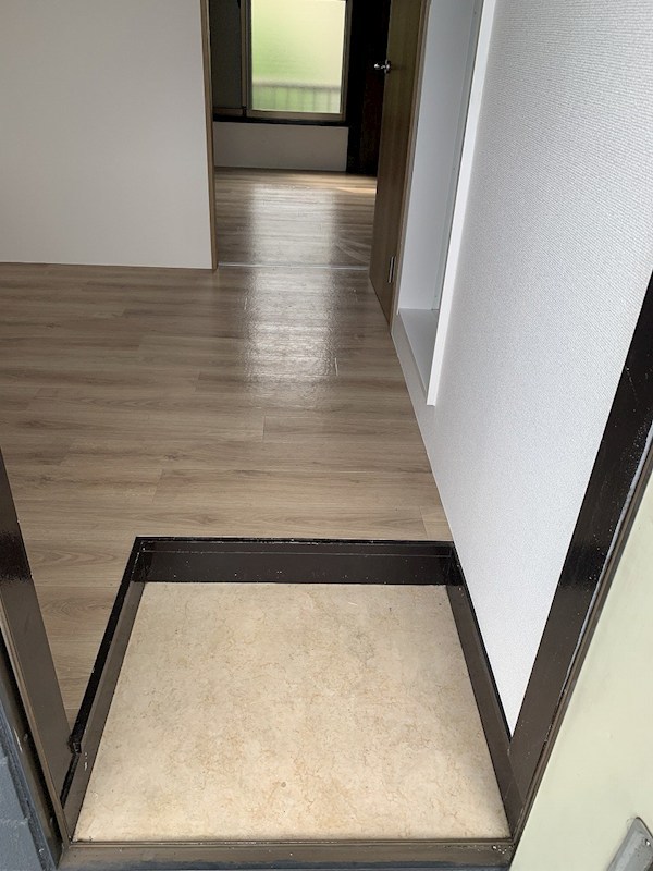 Ｇ・グローリーⅡ 玄関