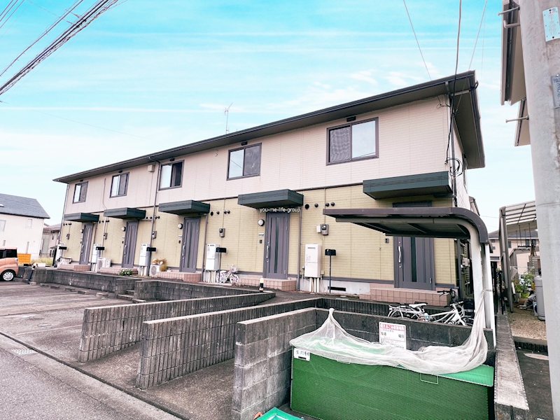 ラークヒル B号室 外観