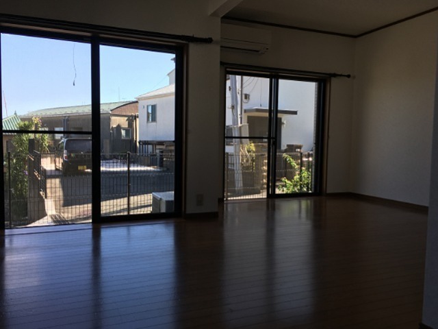 プロミネント湘南 リビング