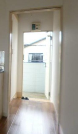 フジハイツ 玄関