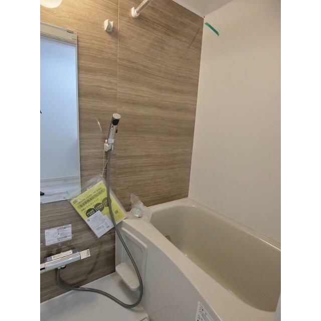 ＱＵＩＥＴ　ＣＲＡＢ　ＨＯＵＳＥ　ｍｉｘ鎌倉Ⅱ（仮） 風呂画像