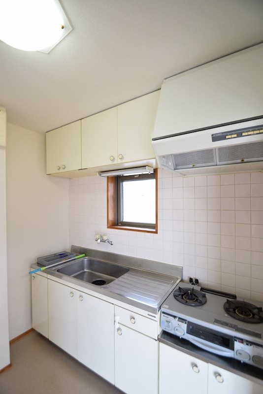 ハイツアザミリア キッチン